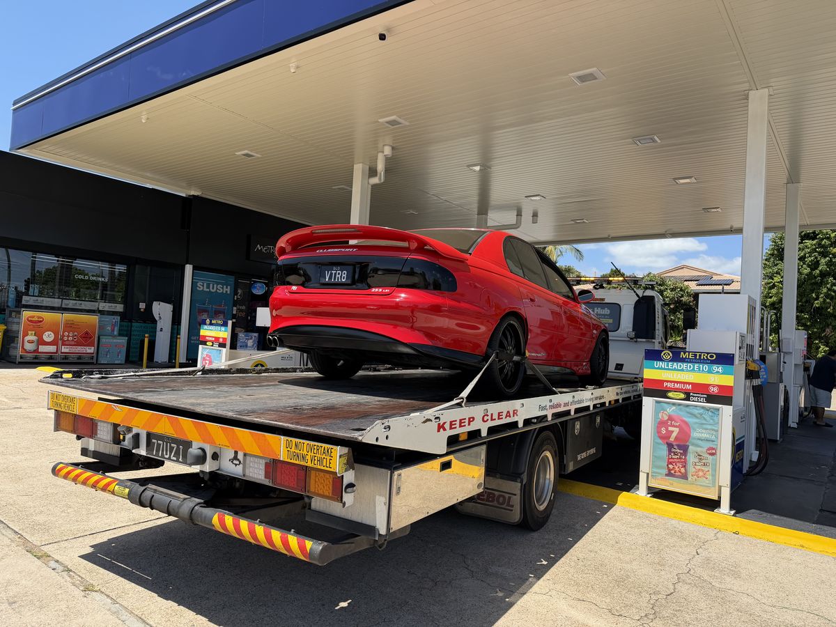 Tow Hub Brisbane tow truck with vehicle loaded